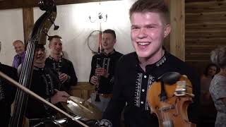 Video thumbnail of "Jaki tu spokój - Kapela Zgraja"