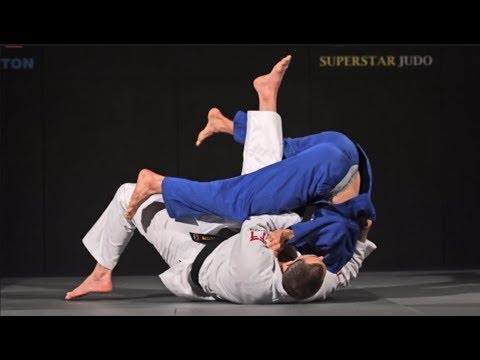 Trick 46 — Elbow Bend Somersault Counter demonstration
