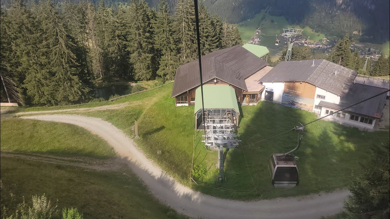 Talfahrt mit der Versettlabahn bei Höchstgeschwindigkeit