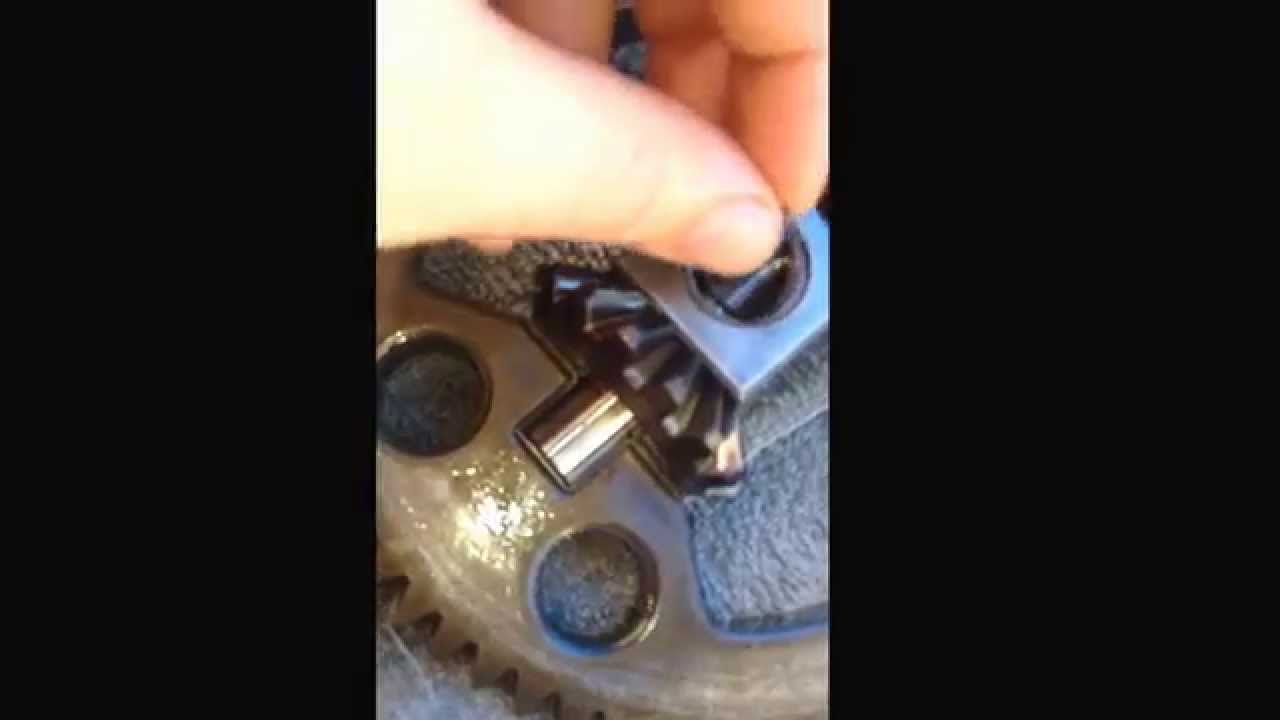 LT 1000 hydro static transmission axle clip repair. YouTube