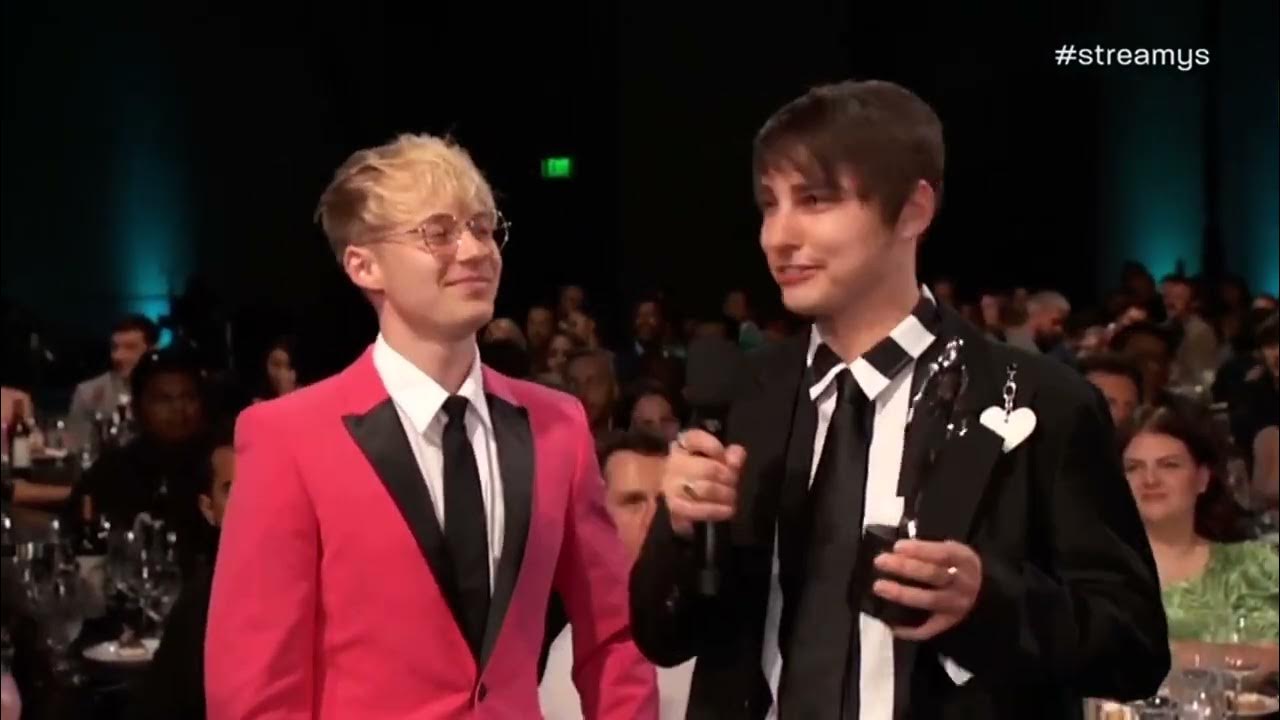 Sam and Colby win the streamy award!! samandcolby YouTube