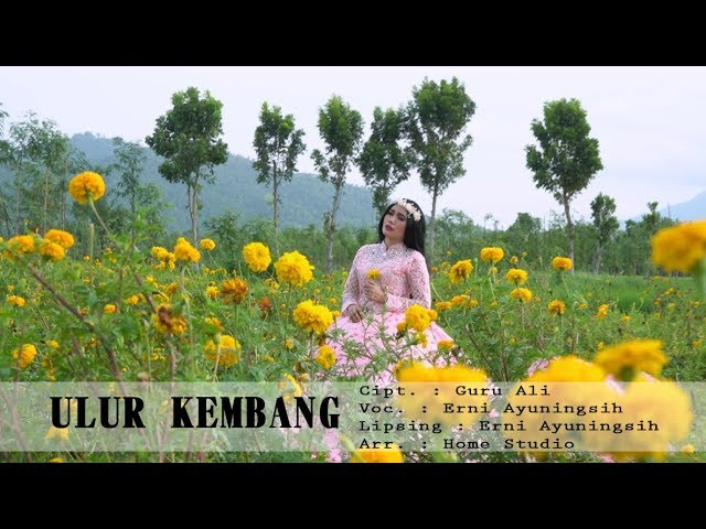 ULUR KEMBANG Erni Ayuningsih  (Official Video) class=