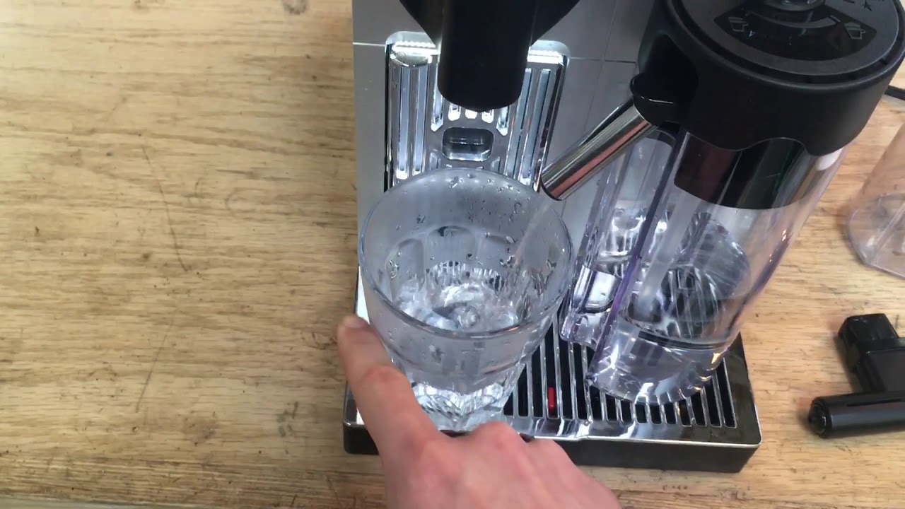 Not frothing milk- Delonghi Nespresso Lattissima Pro Test 1402 YouTube