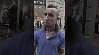 Harald Baldr - SAVES TOURISTS FROM FLORENCE SCAM 😤 #shorts