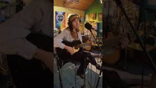 Al Olender plays "The Cyclone" solo acoustic live on 98.1 KZE #hudsonvalley #independentradio