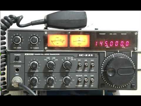 懐かしい時代の無線機 懐かしのリグ 【iCOM IC－221