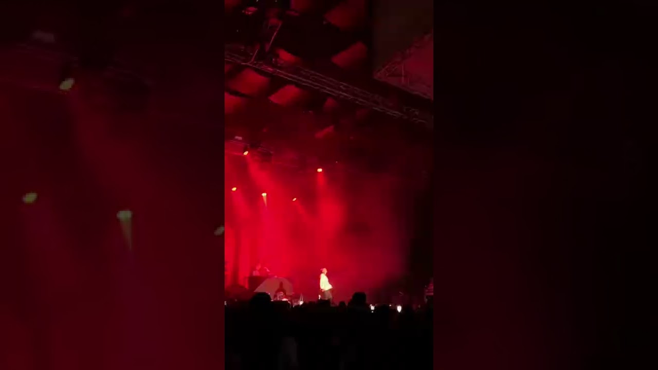 Ezhel - Wir sind kral live (Wien Konzert)