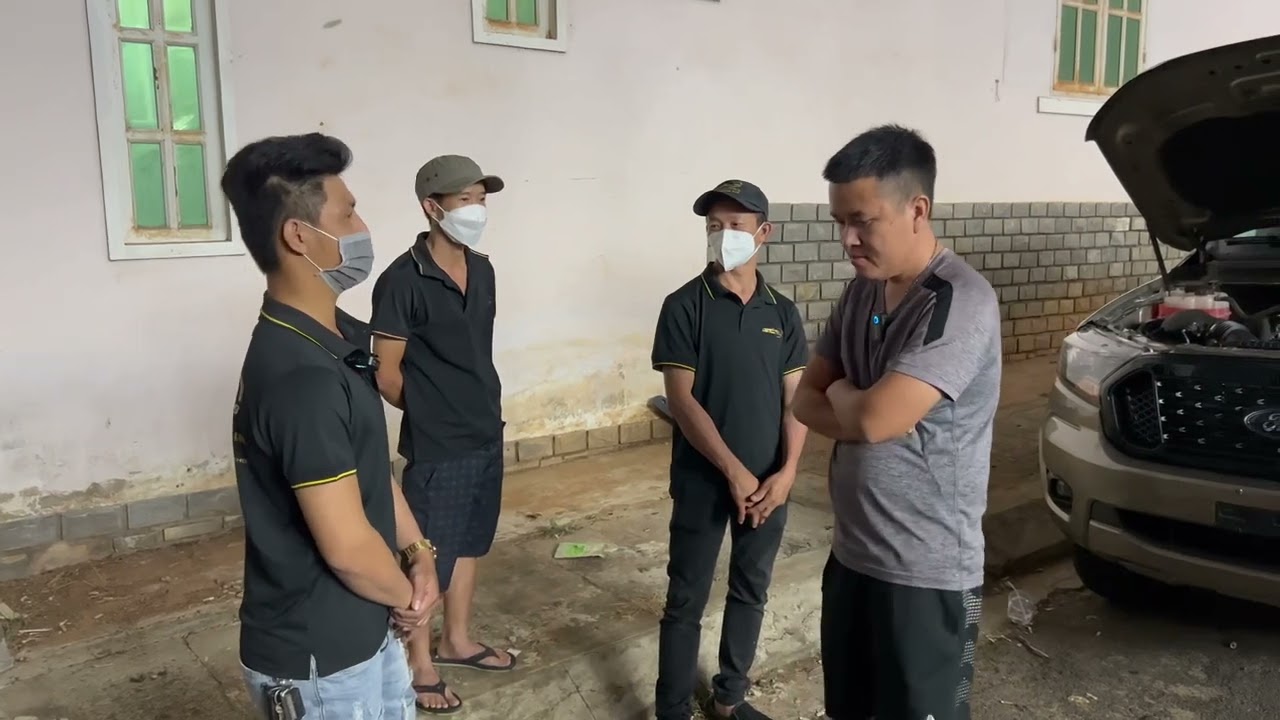 Đi buôn xe gần 13 năm rùi mà còn bị lừa  xe 2021 đâm bẹp đầu đít ! Chính chủ nay lừa hơn Auto