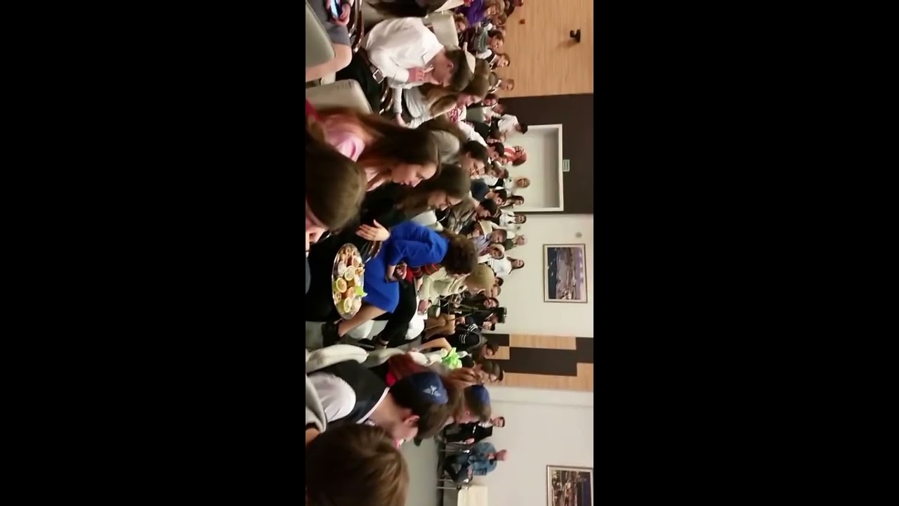 Штейтл-притчи на корнях