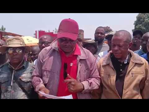 Kiongozi Wa Tarafa La Fizi Samy Kalonji Badibanga Yupo Ziarani Kijijini Makobola