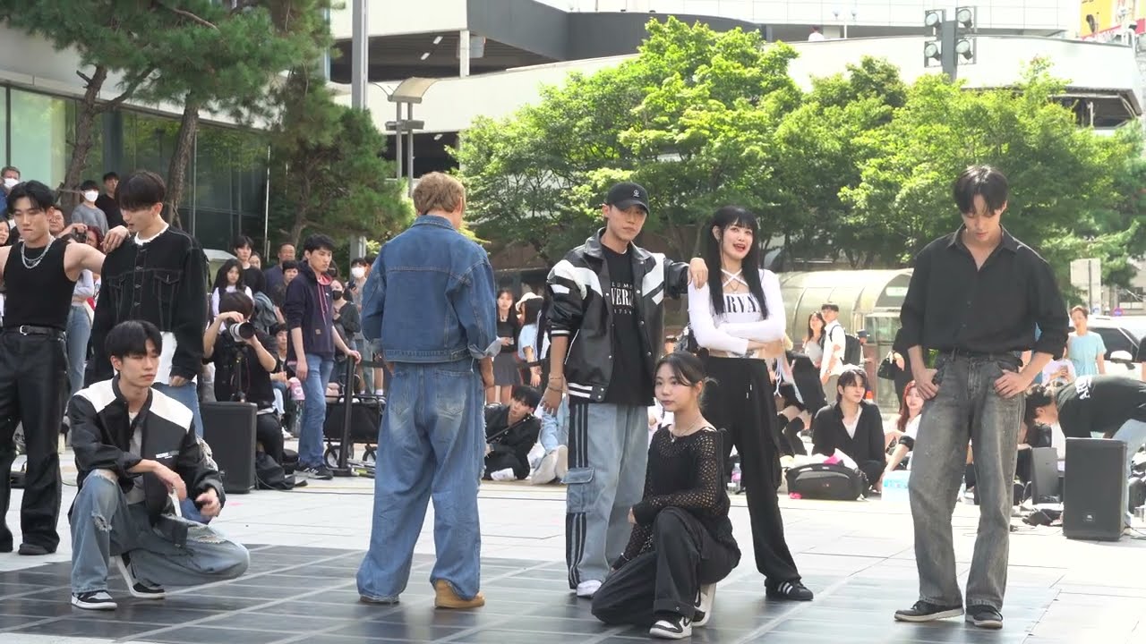 230923 ARTBEAT(아트비트) 버스킹 @ ATEEZ(에이티즈) - Bouncy | 신촌스타광장 풀직캠 커버댄스 Dance Cover by 꿈잡아쓰