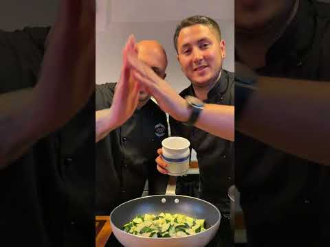 Pasta con Zucchine, Parmigiano e Speck