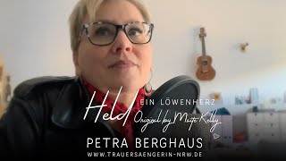 Trauersängerin Petra Berghaus - &quot;Held&quot; (Ein Löwenherz von Maite Kelly) zur Beerdigung / Trauerfeier