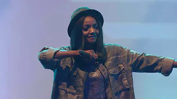 Simi performing 'Tiff', 'Open & Close' & 'Foreign' at #TheMVPs