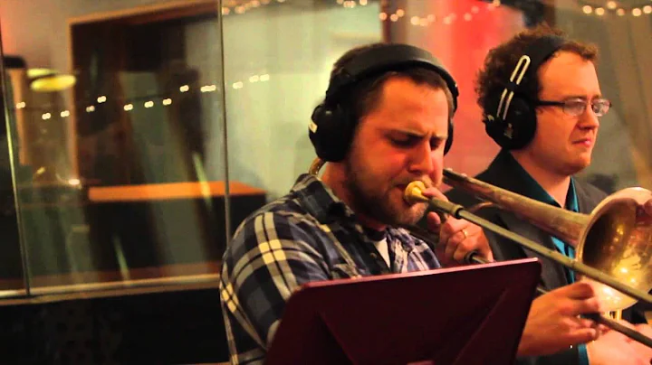 Dynamo feat. Dain Ussery - Movin' On (Live at Ocea...