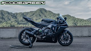 YAMAHA YZF-R1 WEAPONIZED EXHAUST & SUSPENSION | #CODEGREEN | ARMYTRIX