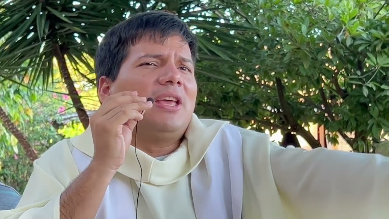 EVANGELIO DE HOY Sábado 18 de Diciembre 2021 con el Padre Marcos Galvis ...