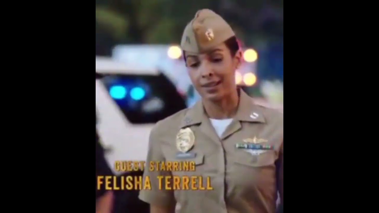 Felisha Terrell looking good in pants 01