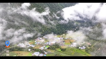 Paradise and Yubeng, one on each side