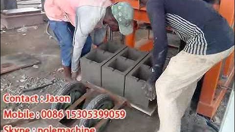 Concrete block machine in Africa QTJ4 26C