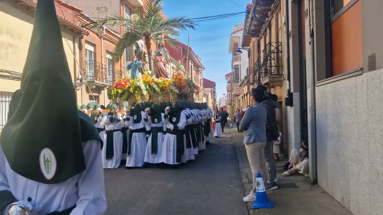 Al Cristo de los Faroles/Procesión de las Palmas Astorga (23)-A.M. Angustias y Soledad León 2024