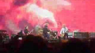 Video thumbnail of "Led Zeppelin - Rock and Roll @ the 02"