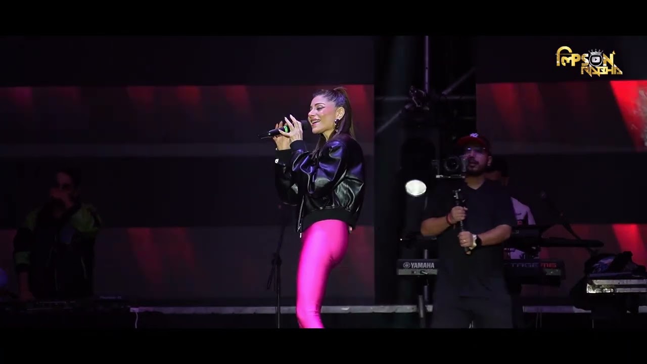 Chittiyaan Kalaiyaan Kanika Kapoor Live Singing Performance At Me•Gong Festival, Jengjal Bolbokgre