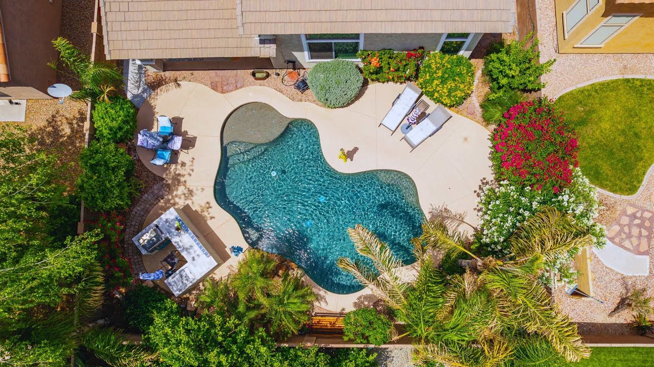 17655 W Acapulco Ln, Surprise, AZ 85388