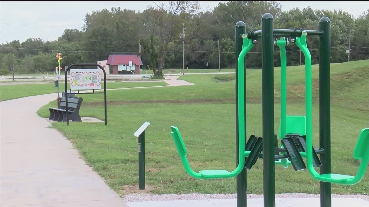 Outdoor fitness equipment unveiled in southeast Kansas community YouTube