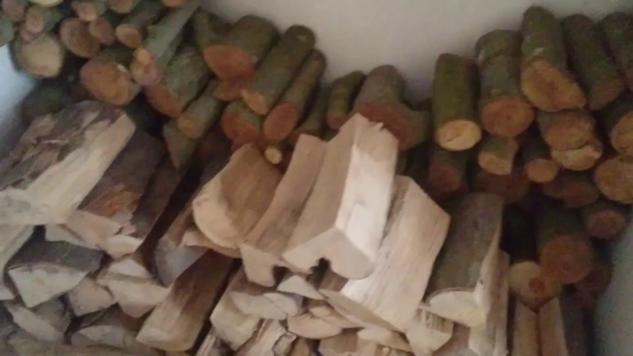 Difference between seasoned fire wood and non seasoned wood YouTube
