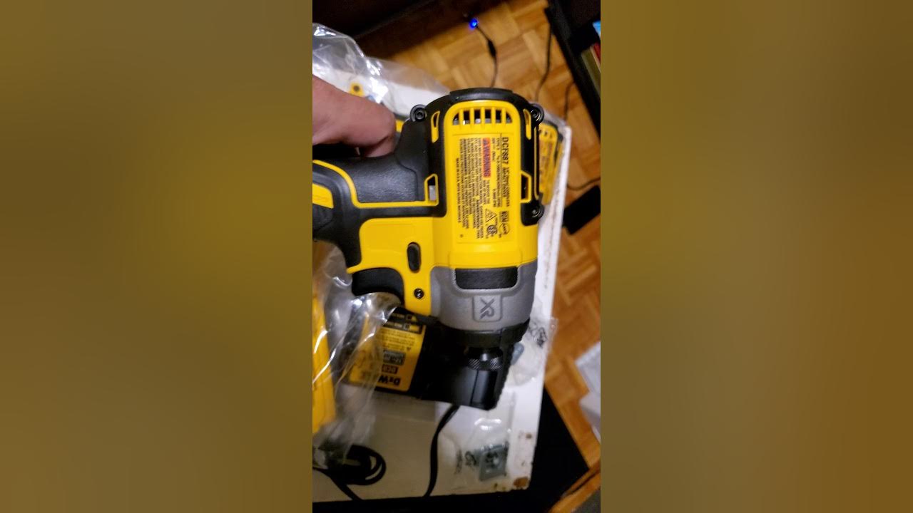 DEWALT DCK283D2 20V MAX XR Brushless Compact Drill & Impact Driver