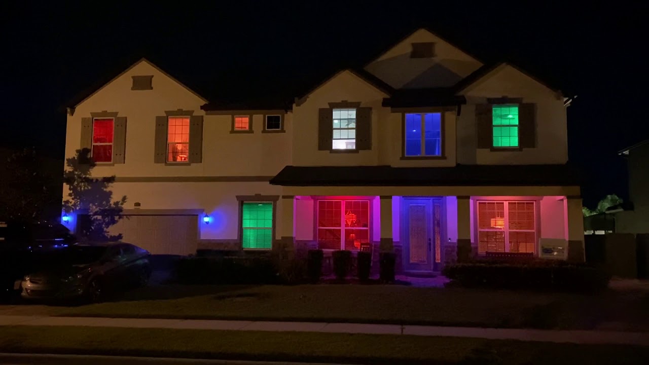 Philips Hue Light Show - Trick-or-Treat Night