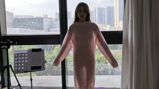 玫玫搭配我们Proudfox家的这款粉色毛衣更显甜美气质哦