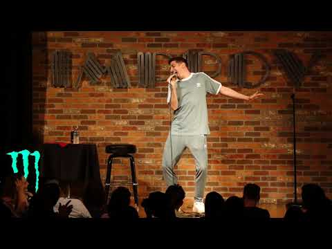 Roasting Deaf Guy In The Front Row | Andrew Schulz | Stand Up Comedy