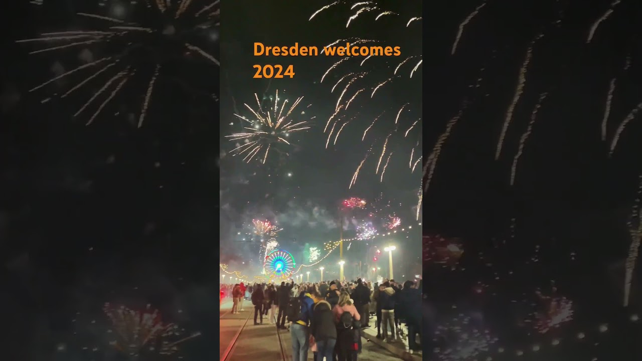 New year Dresden Fire works at Elbe bank