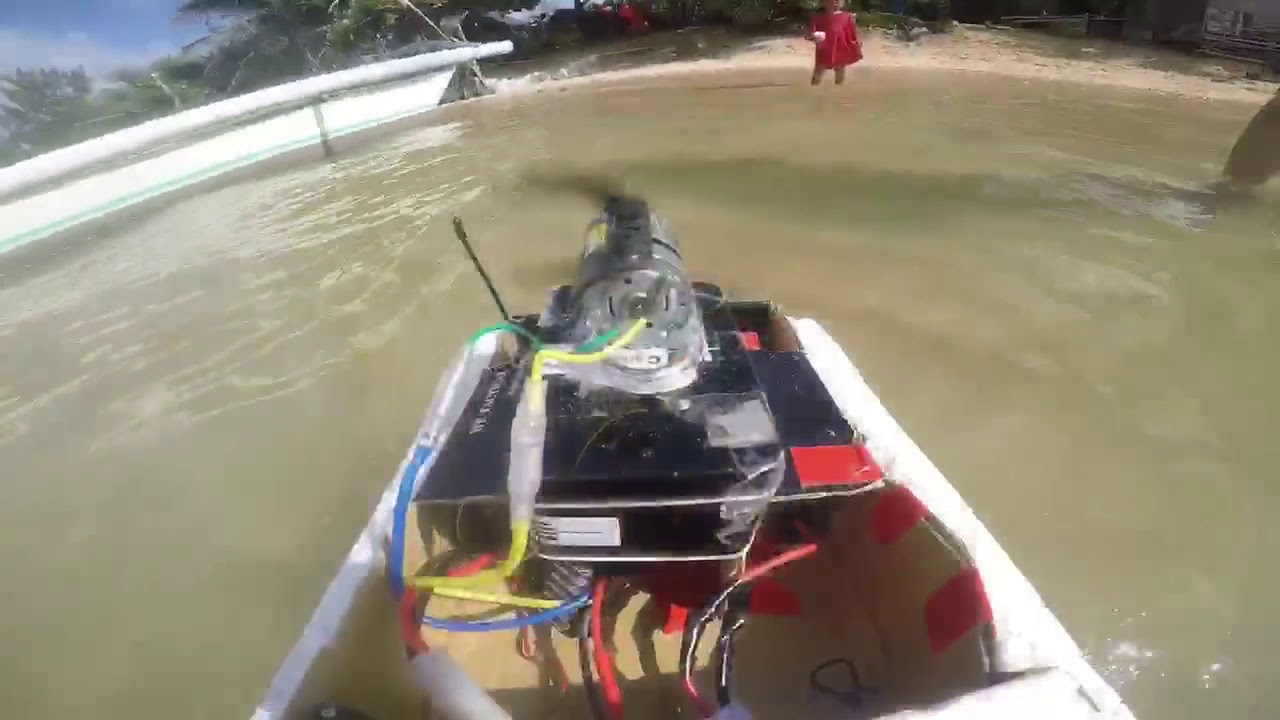 DIY rc boat - YouTube