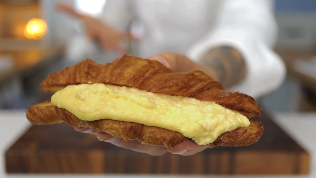 This Stuffed Croissant is INSANE! My NEW obsession