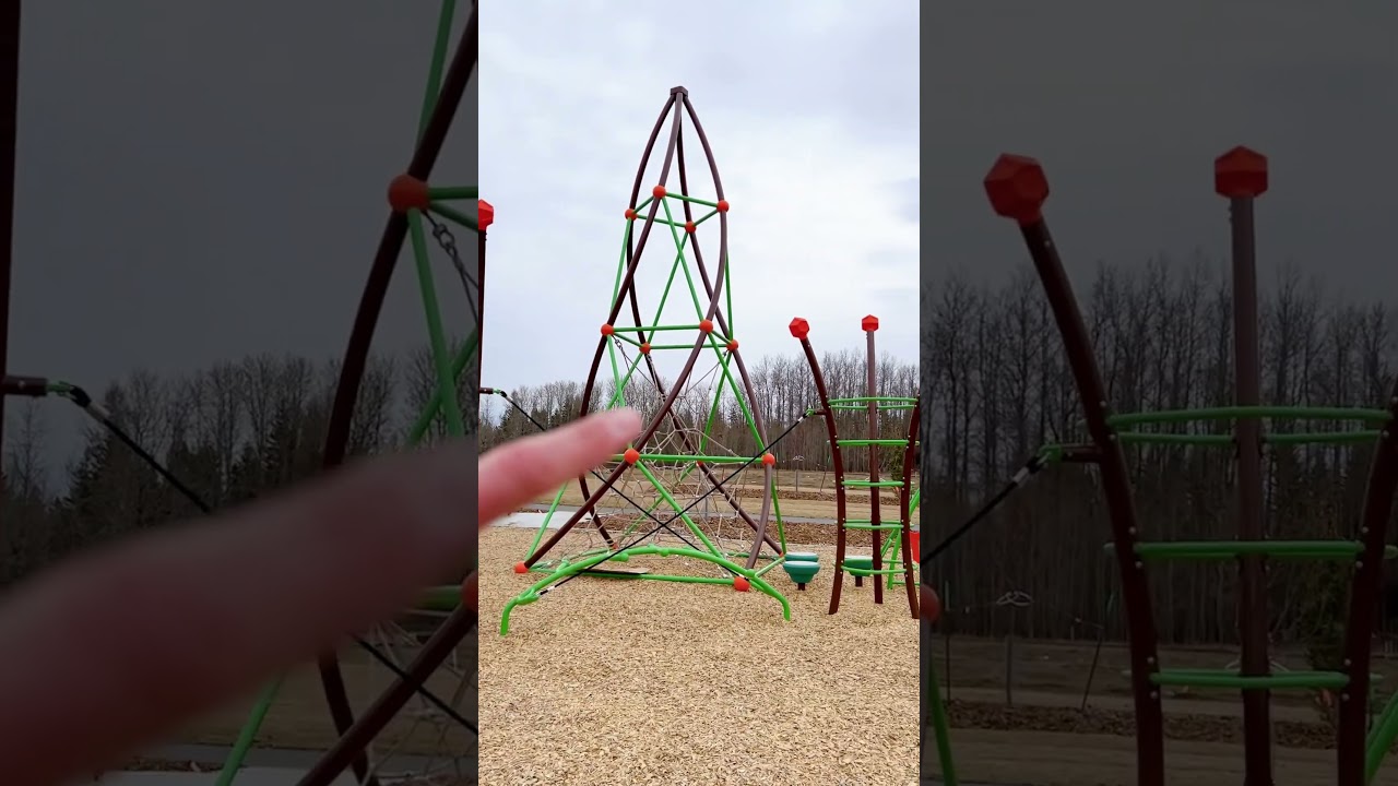 Edmonton Playgrounds - Fenwyck Playground