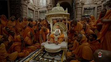 Divine Darshan of HH Pramukh Swami Maharaj, 13 Aug 2016