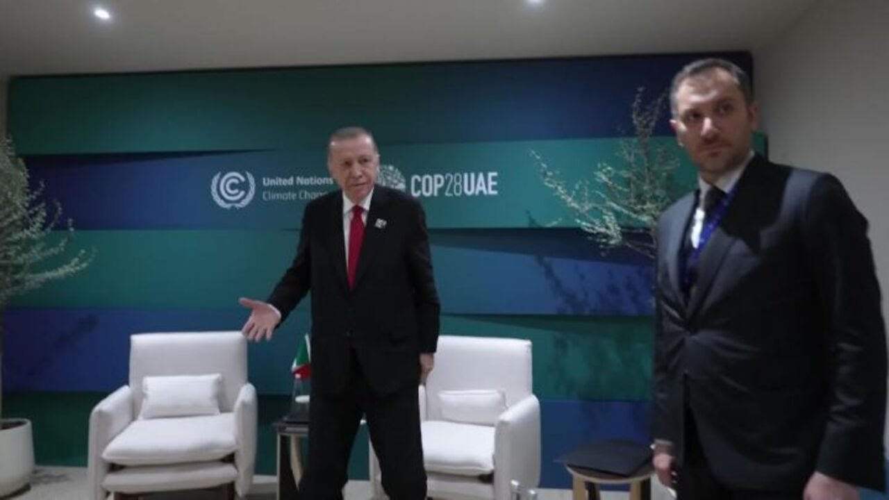 Cop28 a Dubai, Meloni incontra Erdogan per un bilaterale. Focus su guerra Gaza