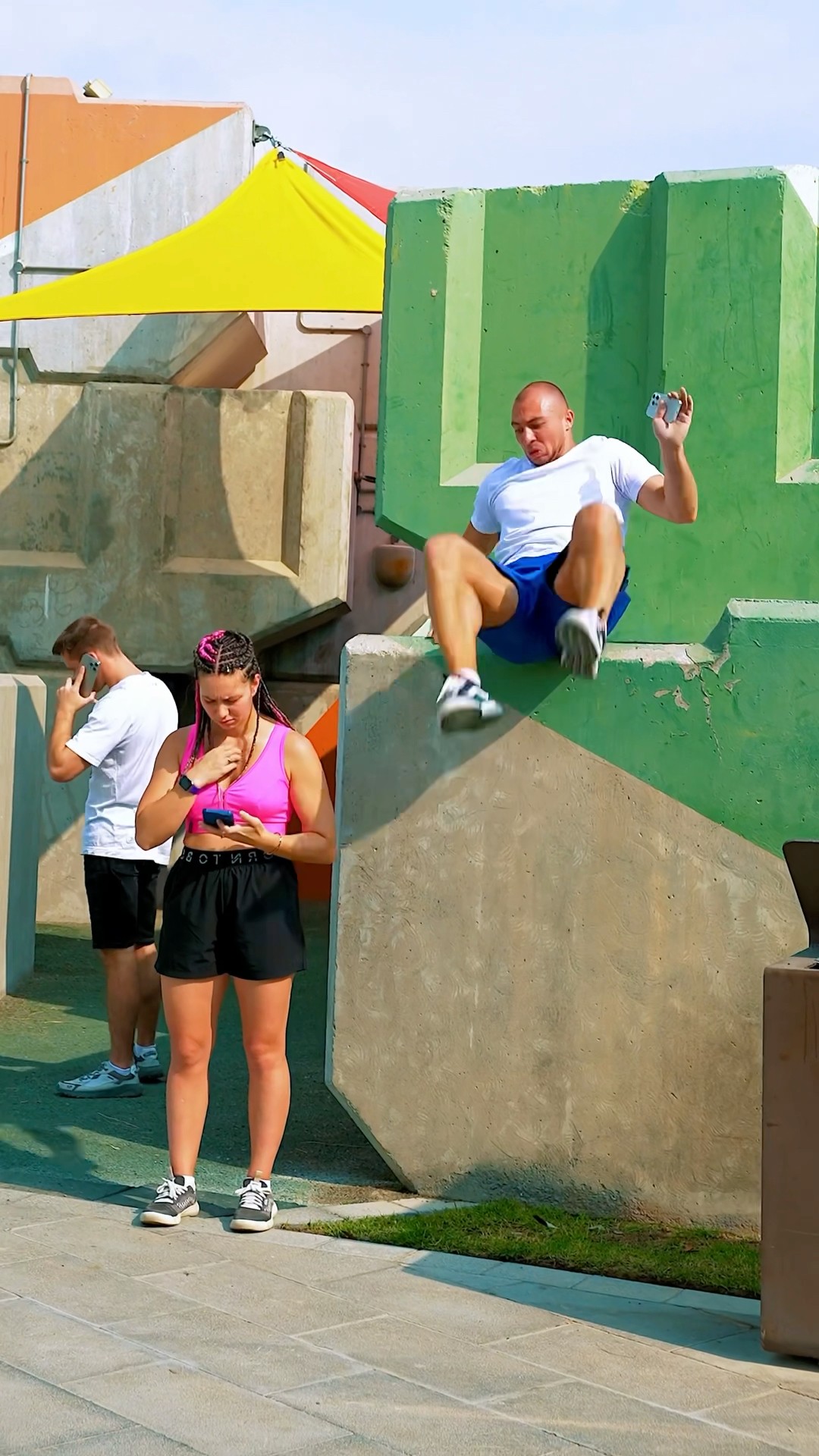 Advanced Way to Pick Up a Girl?? #kiryakolesnikov #prank #funny #comedy #parkour #pickupline