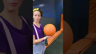 Can Meekah Dunk the Basketball?  #shorts #meekah #blippi #basketball