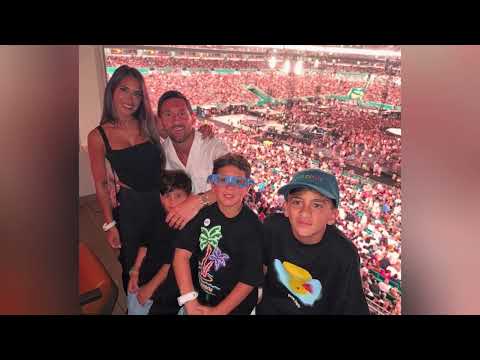 Lionel Messi Gets Caught On Kiss Cam With Antonela At Coldplay Concert 