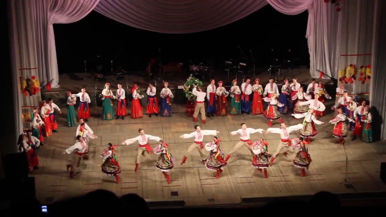 ВАСАПТ -  Вокально-хореографічна сюїта 