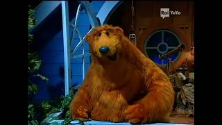 Bear Nella Casa Blu Bear Adora I Bambini