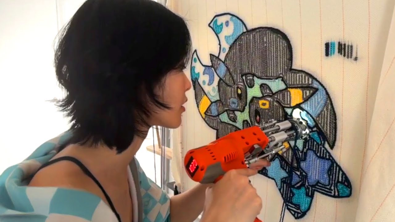 39daph Creates an Umbreon Rug - YouTube