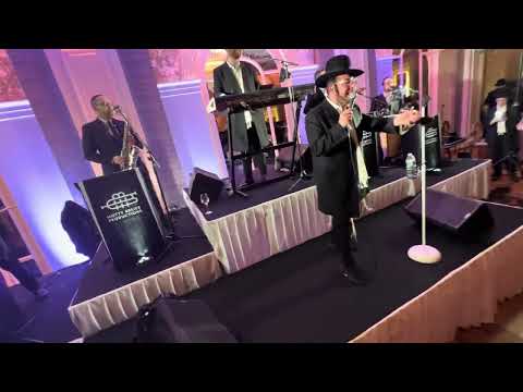 Motty Brier on keys & Getzy & Kalmy Schwartz & first dance