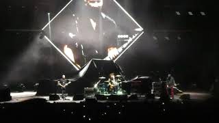 Nirvana reunion with John McCauley on vocals "Scentless Apprentice"