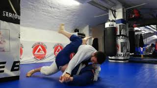 Improving BJJ skills at the Gracie Barra Paris HQ
