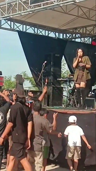 Gerhana cinta/Icha febiana